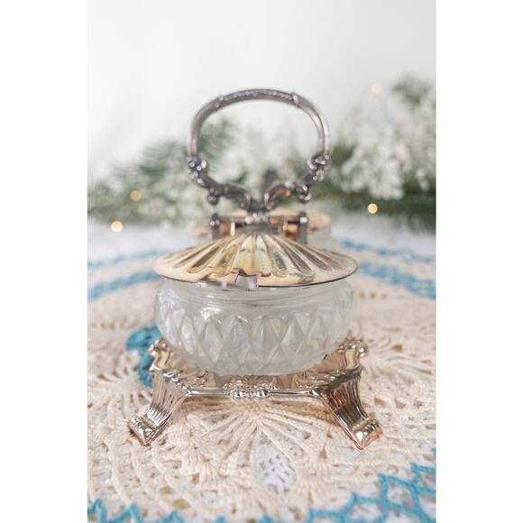 Vintage Hugo Silver Plated Shell Condiment Dish 6" Tall with spoons - Picture 7 of 10